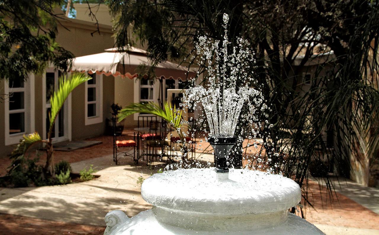 אוצ'יווארונגו Village Boutique Hotel מראה חיצוני תמונה