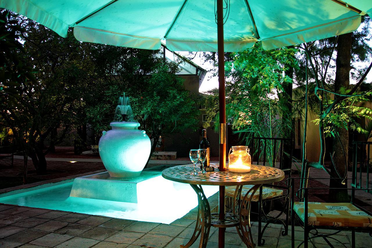 אוצ'יווארונגו Village Boutique Hotel מראה חיצוני תמונה
