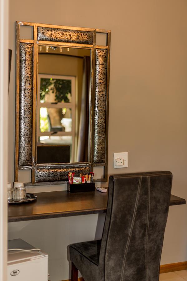 אוצ'יווארונגו Village Boutique Hotel מראה חיצוני תמונה