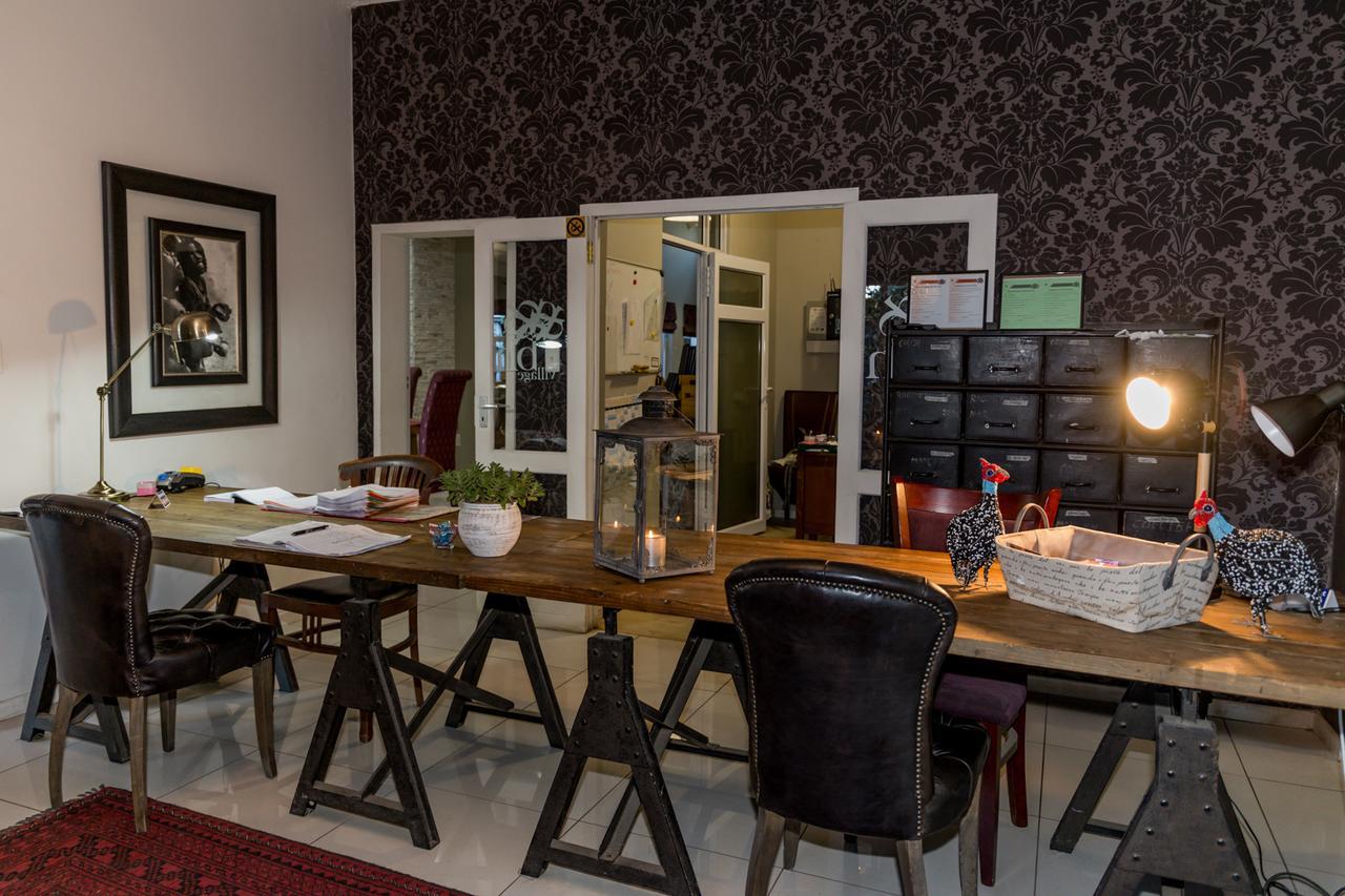 אוצ'יווארונגו Village Boutique Hotel מראה חיצוני תמונה