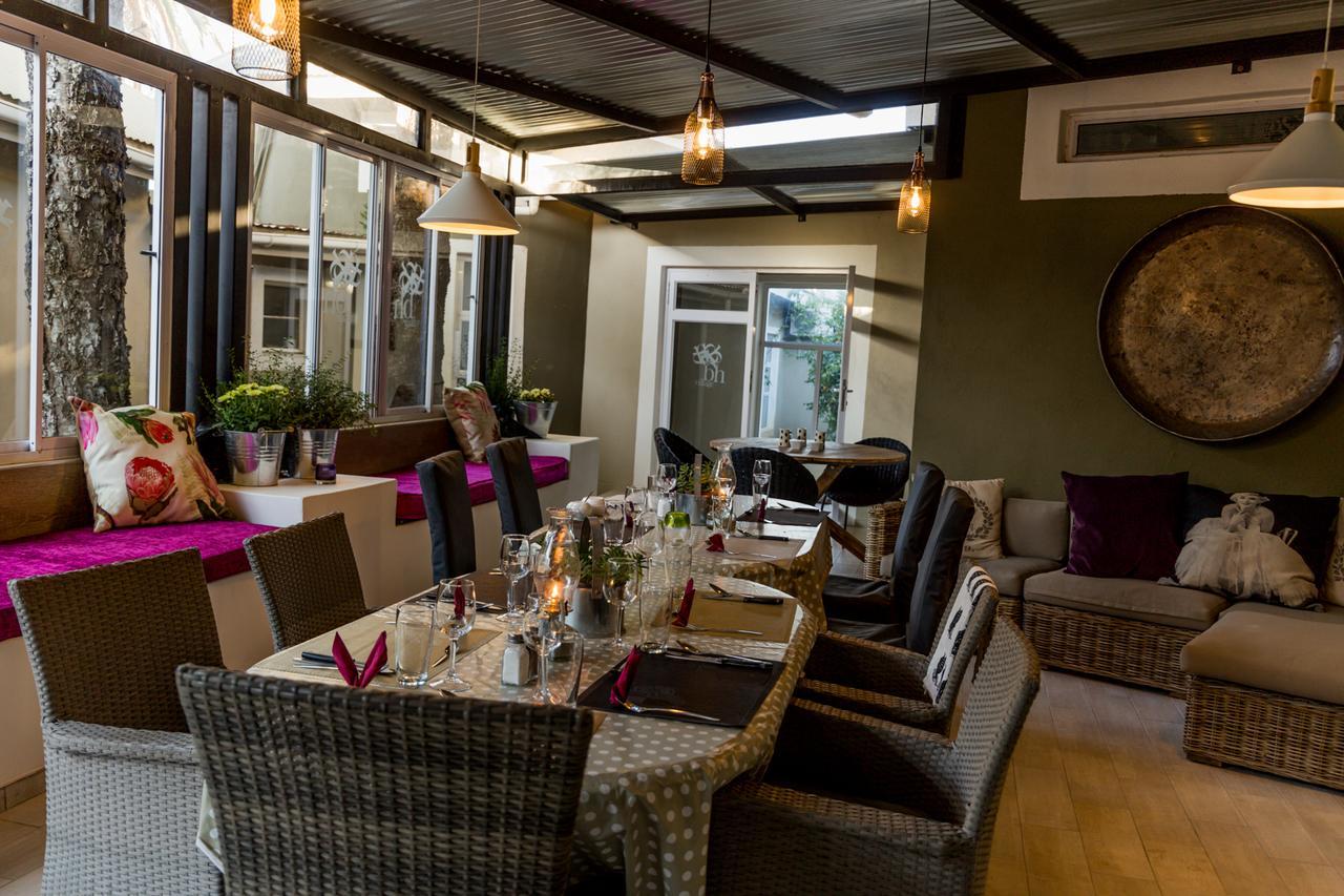 אוצ'יווארונגו Village Boutique Hotel מראה חיצוני תמונה