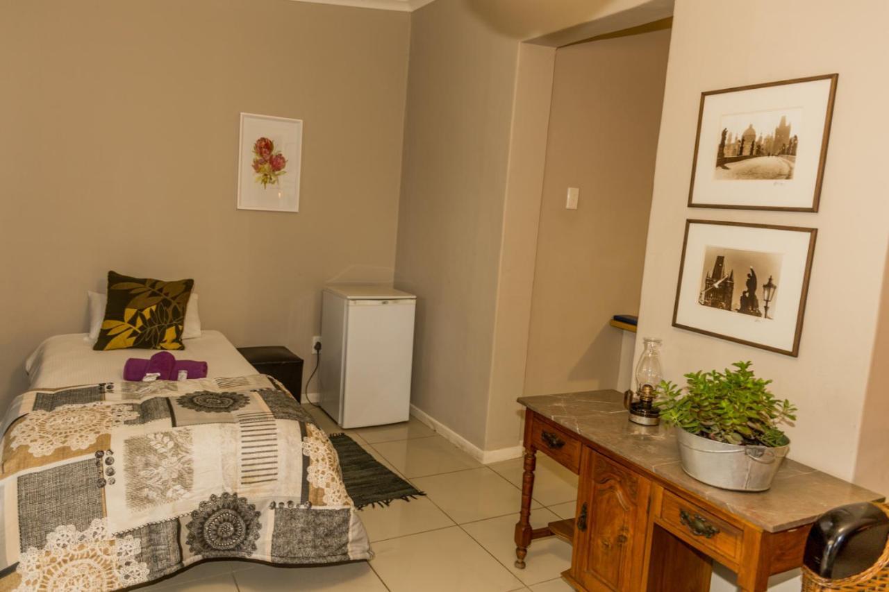 אוצ'יווארונגו Village Boutique Hotel מראה חיצוני תמונה